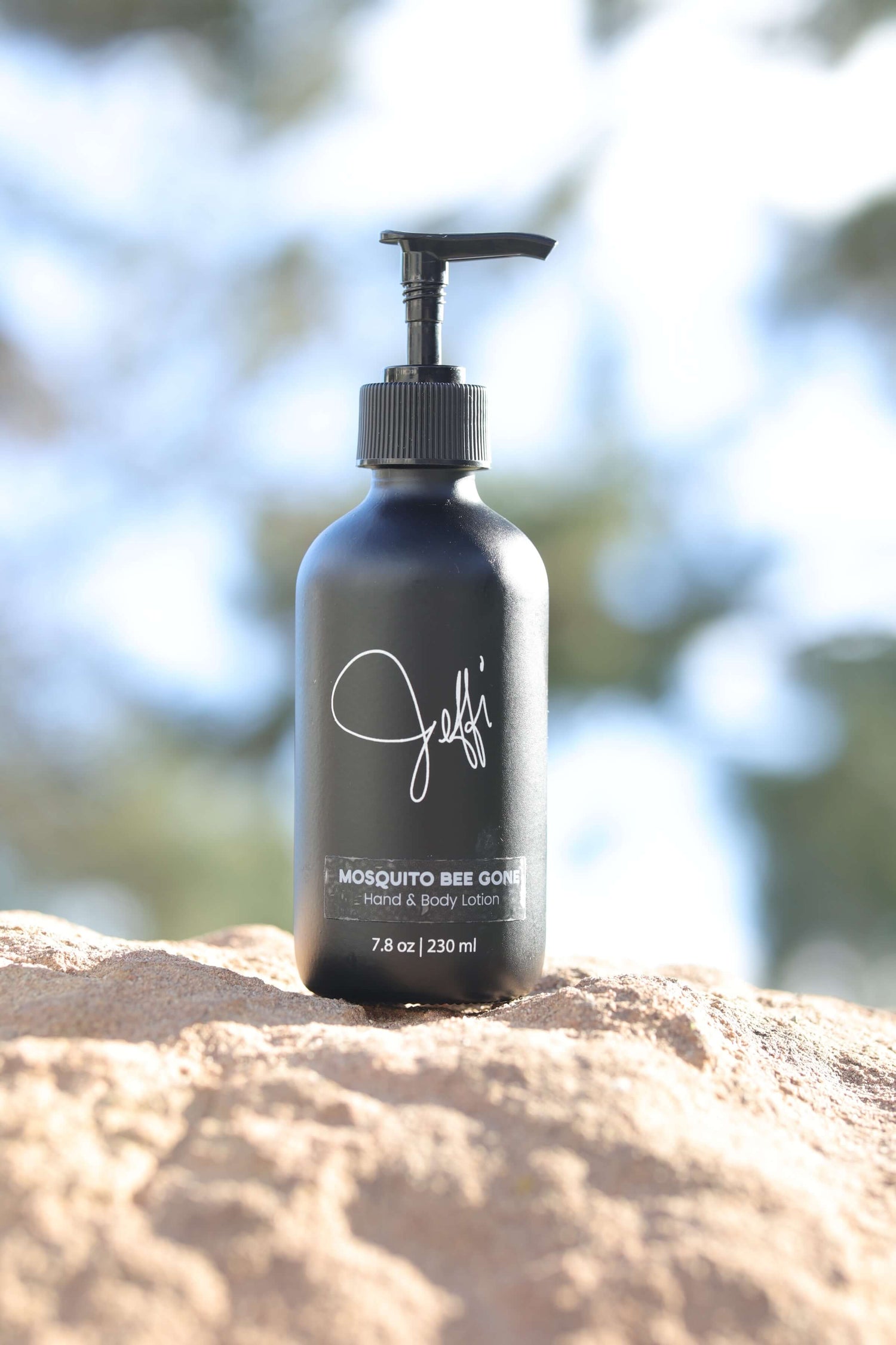 Mosquito Bee Gone™